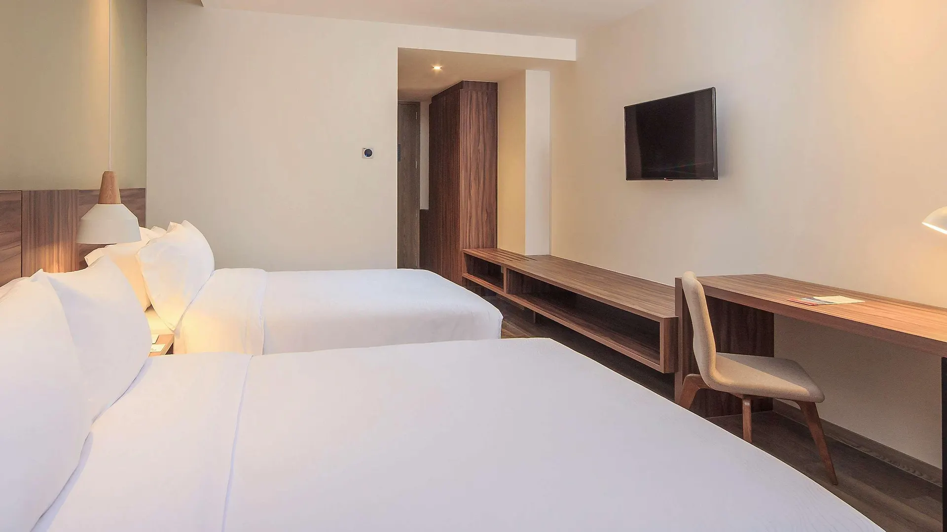 Novotel Medellin El Tesoro Hotel